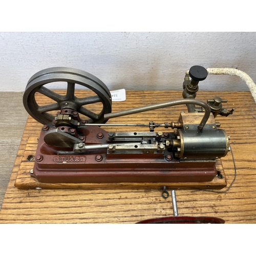 514 - A vintage Stuart Models live steam stationary plant with water boiler and brass gauge, Stuart Dynamo... 