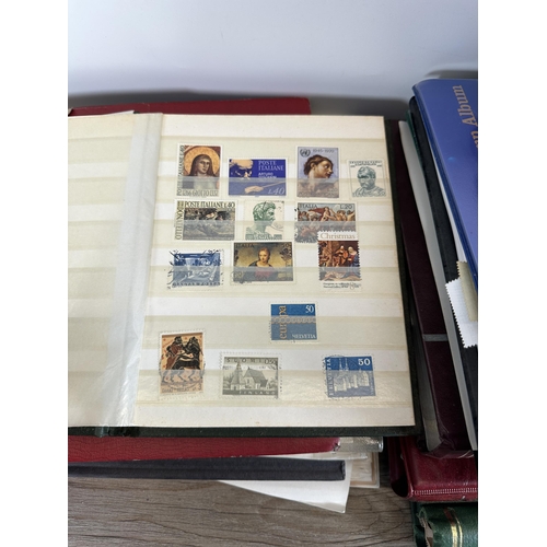 545 - Ten albums containing a collection of worldwide stamps