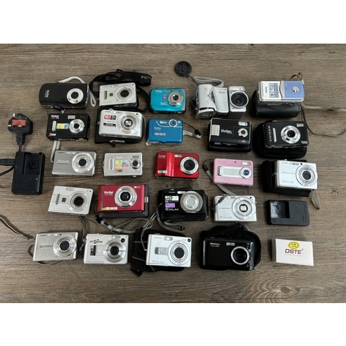 806 - A collection of Casio and Vivitar compact digital cameras