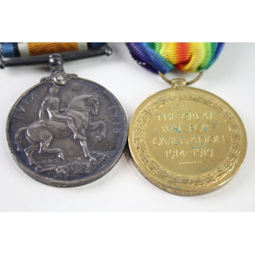 2307 - A WWI medal pair presented to 33019 Sjt. G. Goldstein. North. N.R.