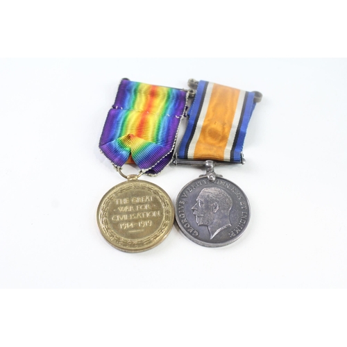 2313 - A WWI medal pair presented to WR-313863 Spr. R.A. Huntington. R.E.