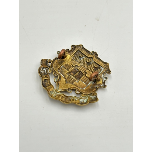 2332 - A Mill Hill School OTC cap badge