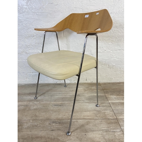 73 - A Robin Day style oak and chrome plated 675 chair - approx. 79cm high x 63cm wide x 50cm deep