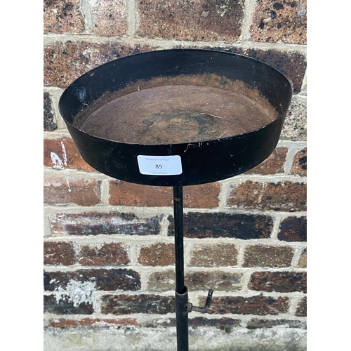 85 - A black painted wrought metal tripod pedestal plant stand - approx. 99cm high x 24cm diameter