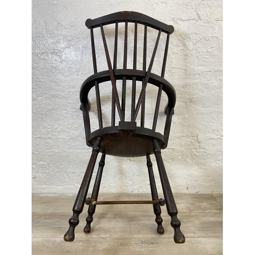 86 - An early 20th century Goldsmith style Windsor oak penny seat armchair - approx. 99cm high x 59cm wid... 