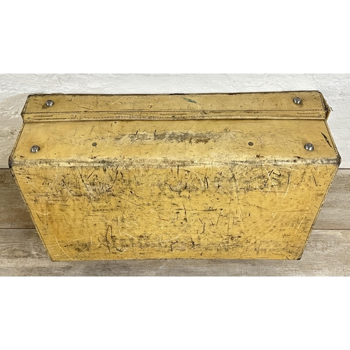 14 - A mid 20th century Watajoy London made suitcase - approx. 20cm high x 66cm wide x 39cm deep