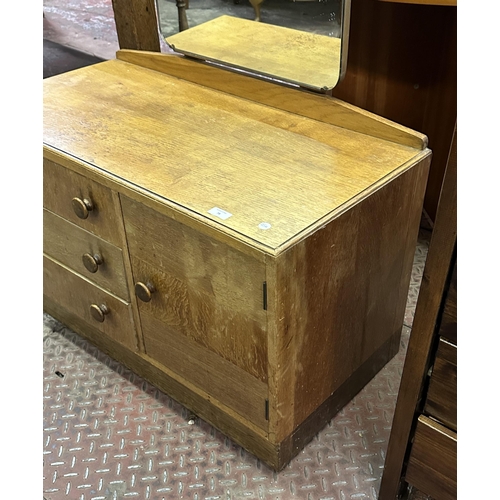 78 - A mid 20th century oak dressing chest - approx. 165cm high x 91cm wide x 46cm deep