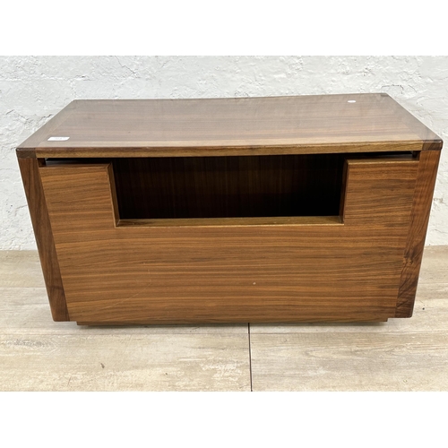 98A - A contemporary walnut blanket box on castors - approx. 47cm high x 80cm wide x 40cm deep