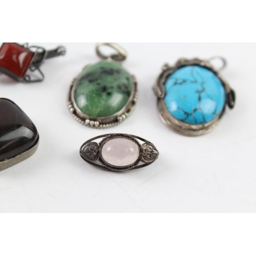 2039 - Six pieces of sterling silver gemstone jewellery to include turqoise pendant, turqoise ring, zoisite... 