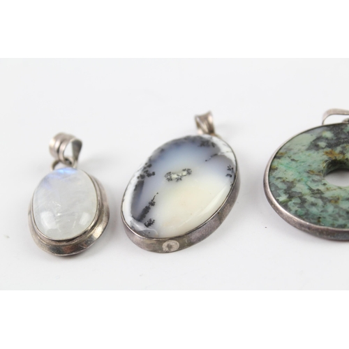 2064 - Six sterling silver gemstone pendants to include moonstone, agate - approx. gross weight 77g