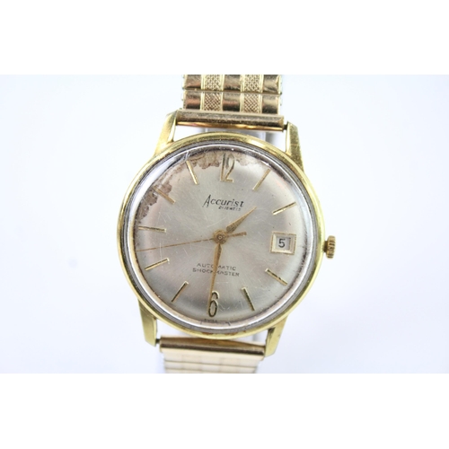 2122 - An Accurist automatic gold tone  wristwatch