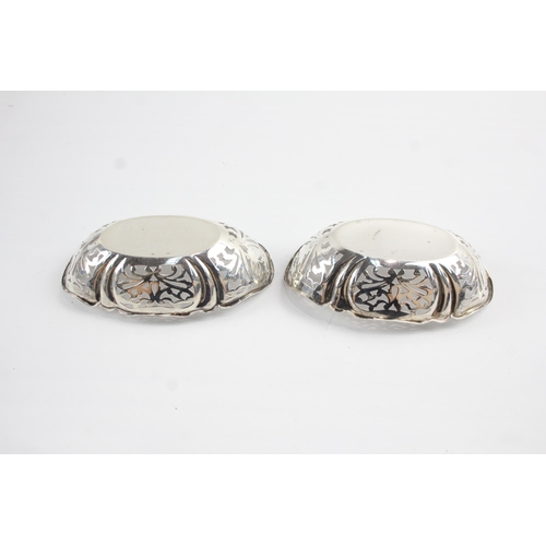 2176 - Two sterling silver bonbon dishes - approx. gross weight 62g