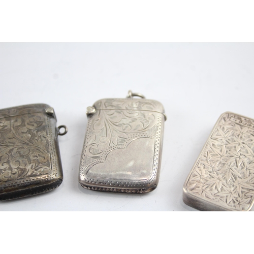 2189 - Three sterling silver vesta cases - approx. gross weight 69g