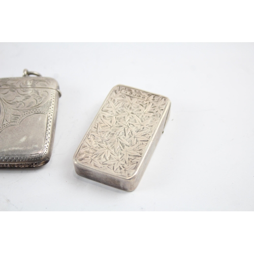 2189 - Three sterling silver vesta cases - approx. gross weight 69g