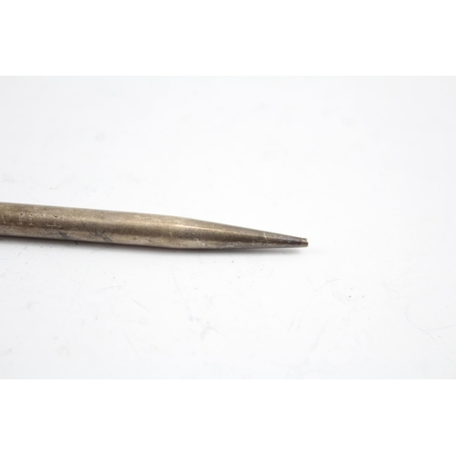 2197 - An S. Mordan & Co sterling silver propelling pencil - approx. gross weight 18g