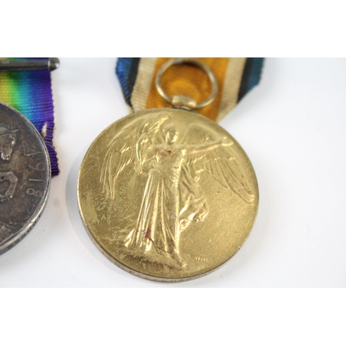 2240 - A WWI medal pair presented to 388662 Spr F.C. Chapman RE.