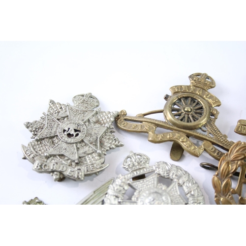 2250 - Ten military cap badges