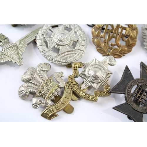 2250 - Ten military cap badges