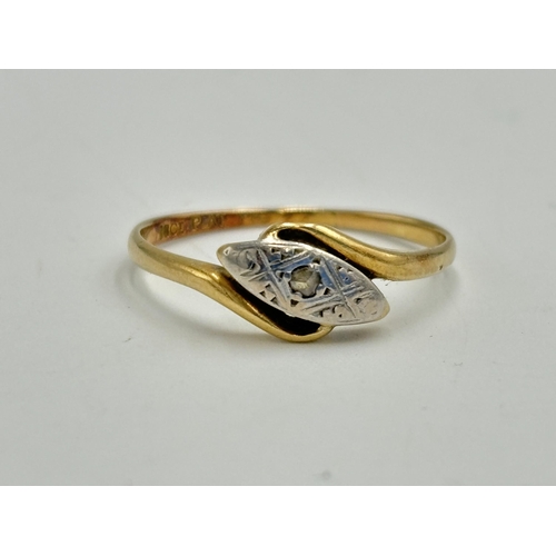 2084 - An 18ct gold and platinum diamond solitaire twist setting ring, size S - approx. gross weight 2.4g