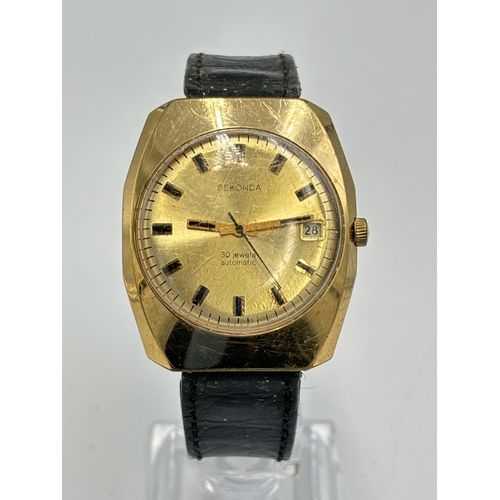 2129 - A 1970s Sekonda 30 jewels automatic gold plated wristwatch