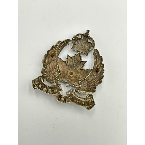 2299 - A 1920s Canadian Air Force cap badge