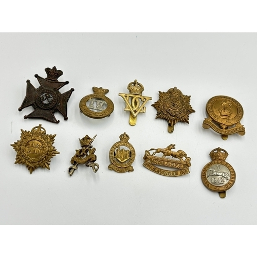 2298 - Ten military cap badges