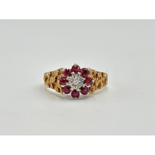 2133F - A hallmarked 9ct gold and ruby ring, size T½ - approx. gross weight 4.2g