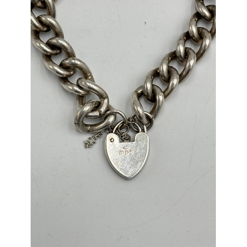 2134G - A silver padlock bracelet - approx. gross weight 54.2g