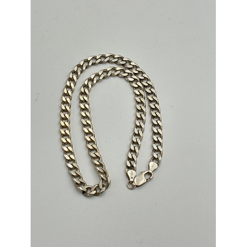 2134I - A silver necklace - approx. gross weight 43g