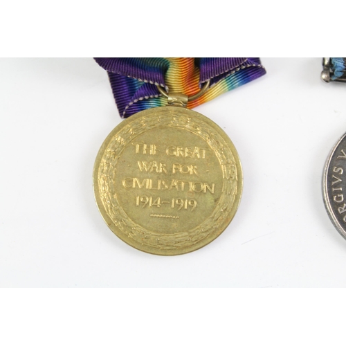 2274 - A WWI medal pair presented to 39017 Pte. E.E. Cloke Devon R.