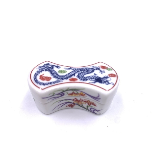 366 - Seven Del Prado hand finished fine porcelain pill boxes