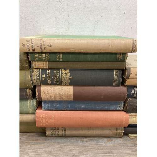 517 - A collection of early/mid 20th century Arnold Bennett hardback books to include limited edition 594/... 