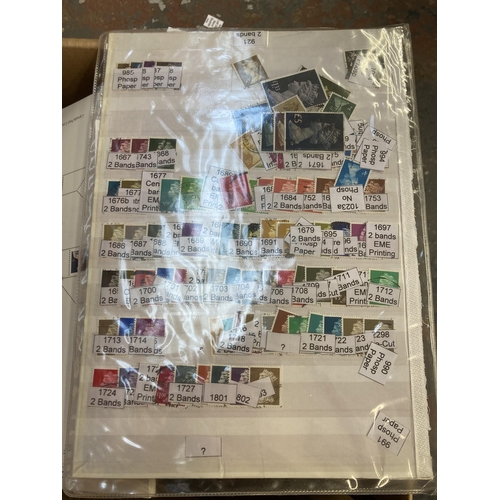 522 - A box containing a large collection of worldwide stamps and first day covers