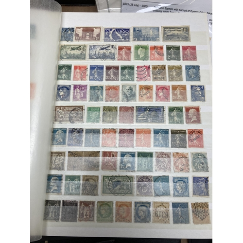 528 - A collection of Victorian and later worldwide stamps to include Penny Reds, Half Crown Seahorse, Fre... 