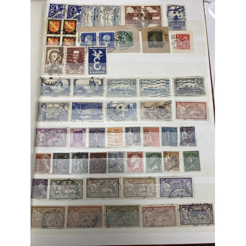 528 - A collection of Victorian and later worldwide stamps to include Penny Reds, Half Crown Seahorse, Fre... 