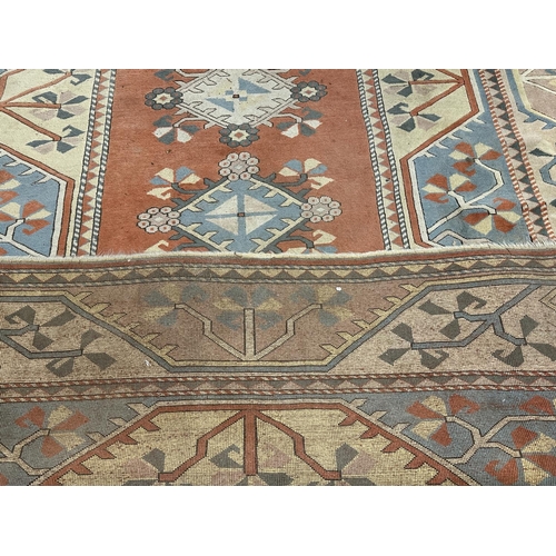 7 - A Turkish machine woven rug - approx. 400cm x 280cm