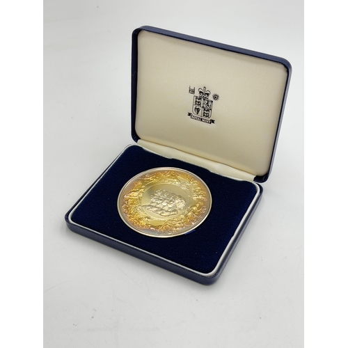 2319 - A boxed The Royal Mint 175th Anniversary of The Battle of Waterloo .925 silver commemorative medal b... 