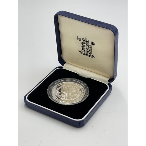 2328 - A boxed The Royal Mint 1991 Falkland Islands 10th Wedding Anniversary of The Prince and Princess of ... 