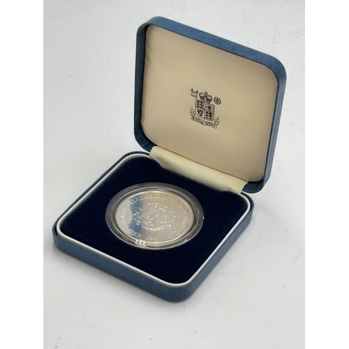 2330 - A boxed The Royal Mint Llantrisant 1972 proof 25 pence coin