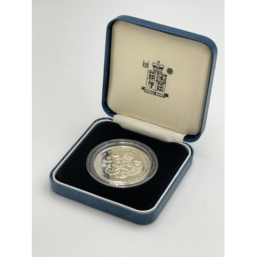 2349 - A boxed Royal Mint Her Majesty Queen Elizabeth 'The Queen Mother' 90th Birthday .925 silver proof cr... 