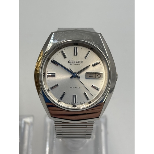 2174 - Two Citizen men's wristwatches, automatic 21 jewels - No. 6N-4W-S and gold plated quartz - No. GN-0-... 