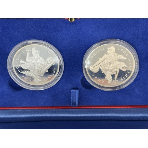 2311 - A boxed The Royal Mint 2004 Limited Edition Entente Cordiale silver proof two coin set comprising on... 