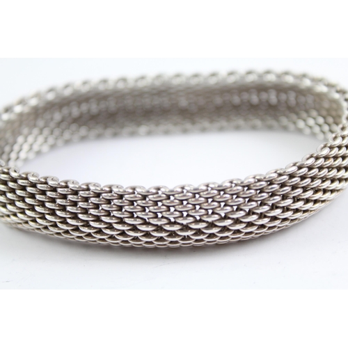 2070 - A Tiffany & Co sterling silver mesh bracelet - approx. gross weight 58g