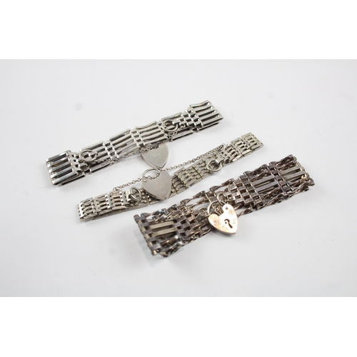 2089 - Three sterling silver gate bracelets with heart padlock clasps - approx. gross weight 52g