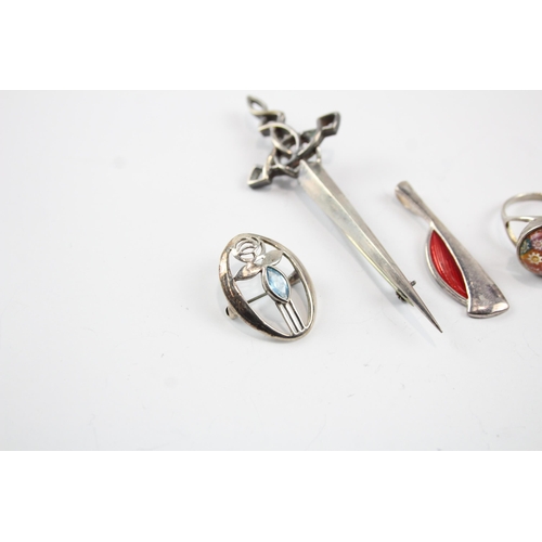 2094 - Five items of sterling silver jewellery to include Malcolm Gray, Caithness etc. - approx. gross weig... 