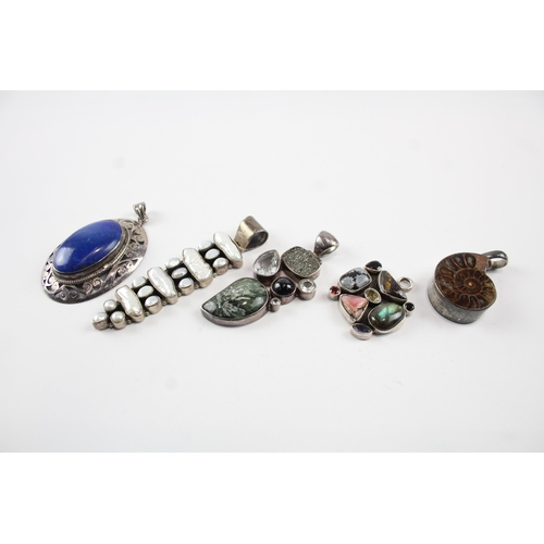 2098 - Five sterling silver gemstone pendants to include labradorite, lapis lazuli - approx. gross weight 1... 