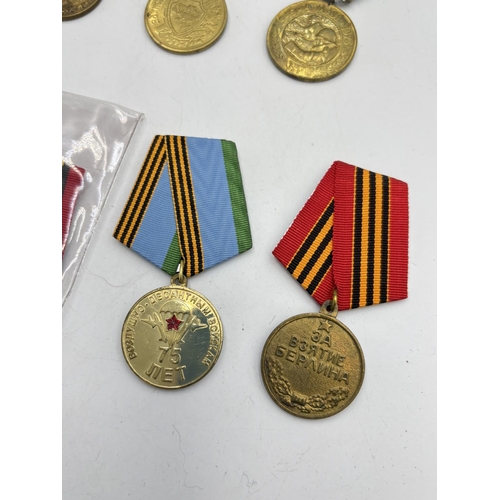 2525 - Ten USSR medals