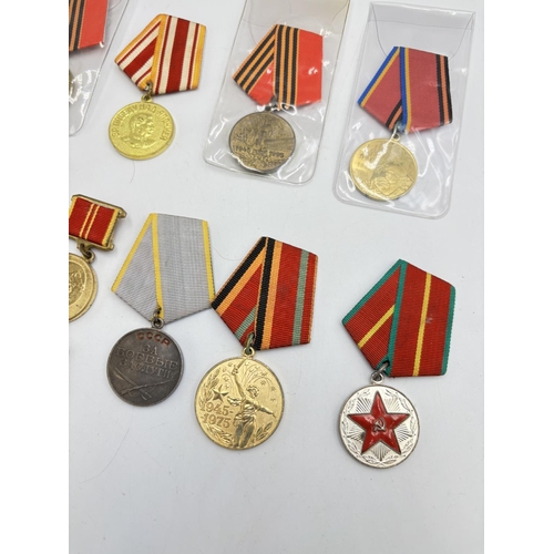 2501 - Ten USSR medals