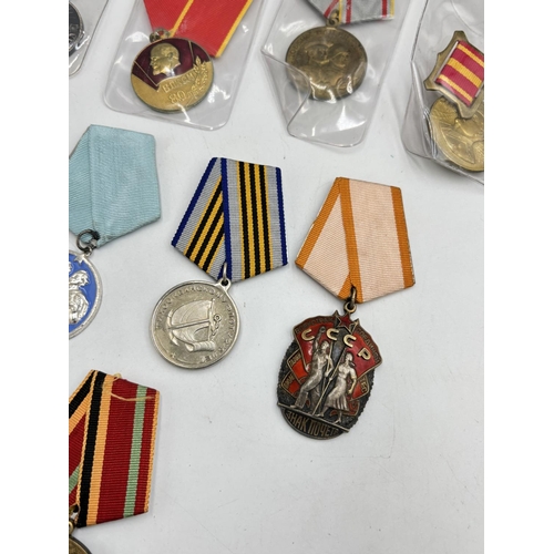 2502 - Ten USSR medals