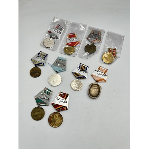 2502 - Ten USSR medals